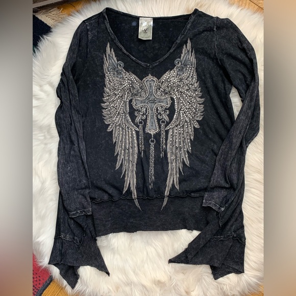 Vocal Black Long Sleeve Top with Silver Wing Design - Picture 9 of 9